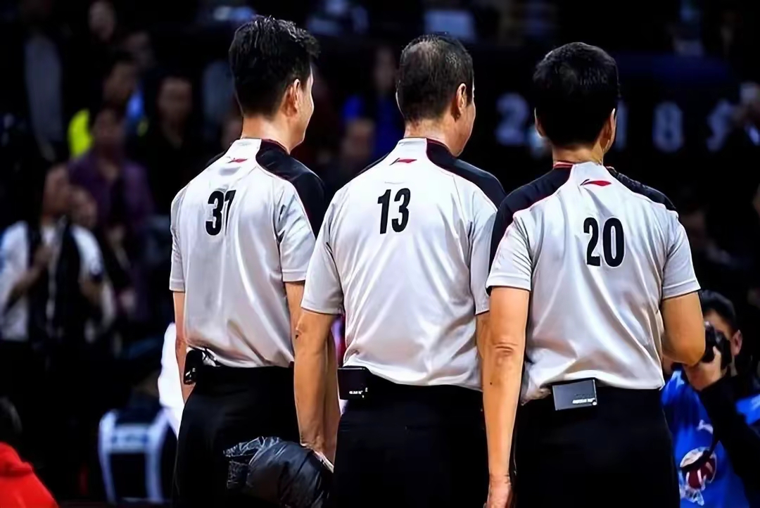 九游体育直播官网 -手机不能开机怎么连接电脑把数据传出